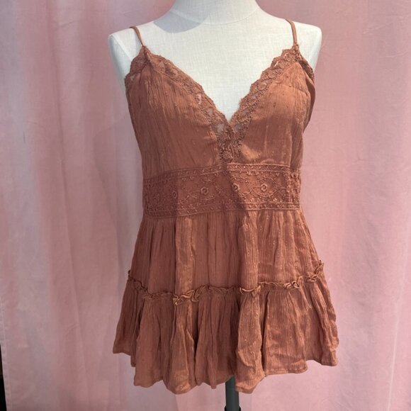 American Eagle Outfitters Tops - American Eagle Lace Cami Top Size M Rust Boho Flowy Babydoll Tank